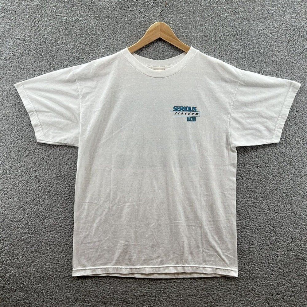 Global Basics Serious Freedom Wear Friends Don’t Let Friends Die Broke T-Shirt